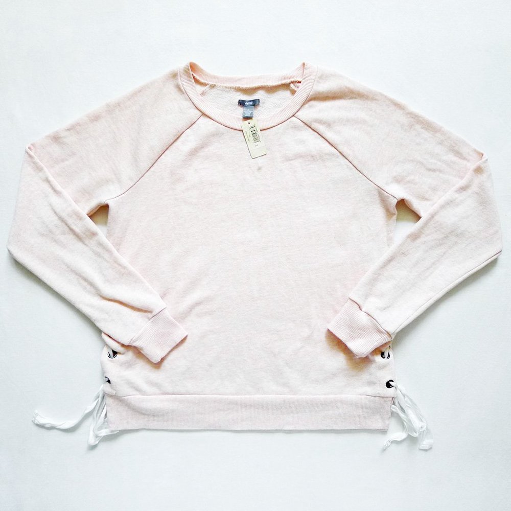 NEW WITH TAG AERIE/American Eagle Lace Sides Pink Sweatshirt Small